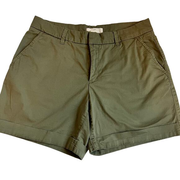 H&M shorts women’s size 6 Green Chino Style Shorts - Picture 1 of 7